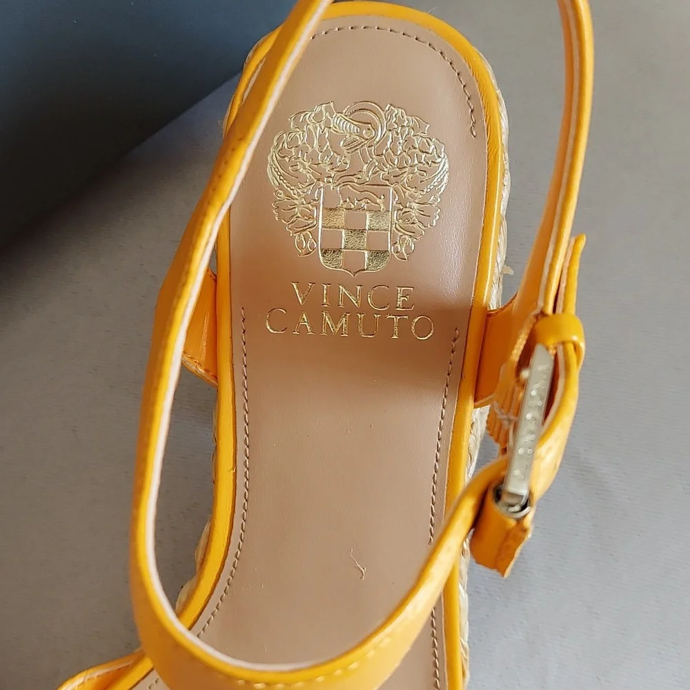 Vince Camuto Platforms, 9, 